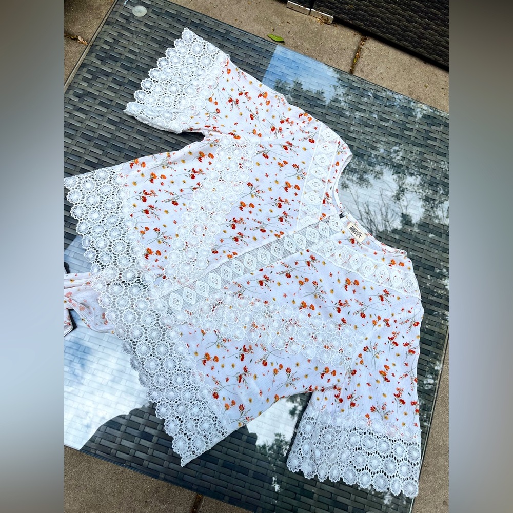 Thread Market Lace Top